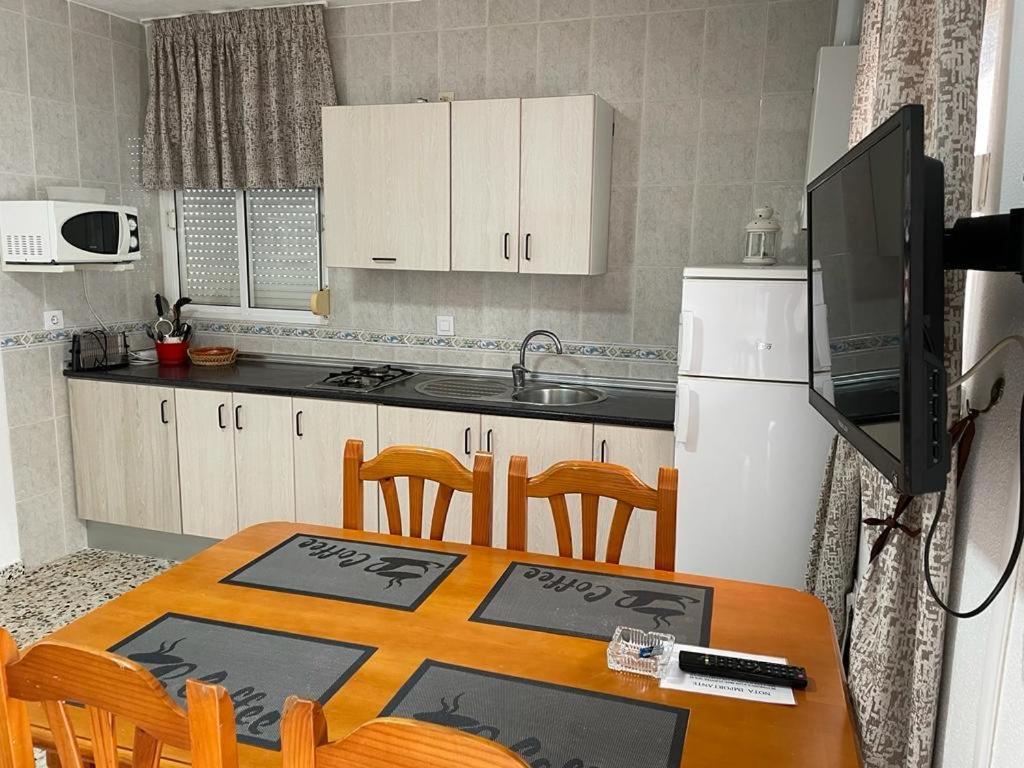 Apartamentos Bolonia Paraiso Ngoại thất bức ảnh