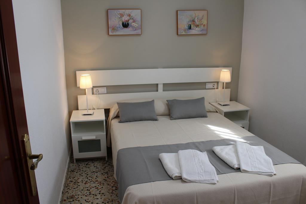 Apartamentos Bolonia Paraiso Ngoại thất bức ảnh