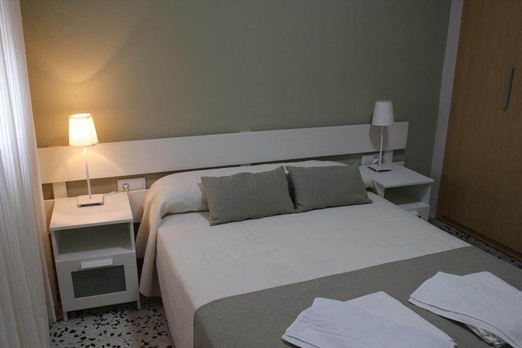 Apartamentos Bolonia Paraiso Ngoại thất bức ảnh